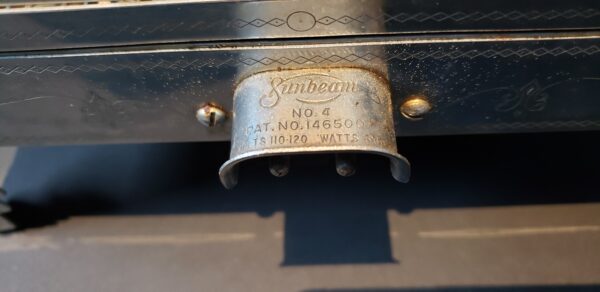 Vintage Sunbeam No. 4 Flip Top Electric Toaster - Image 2